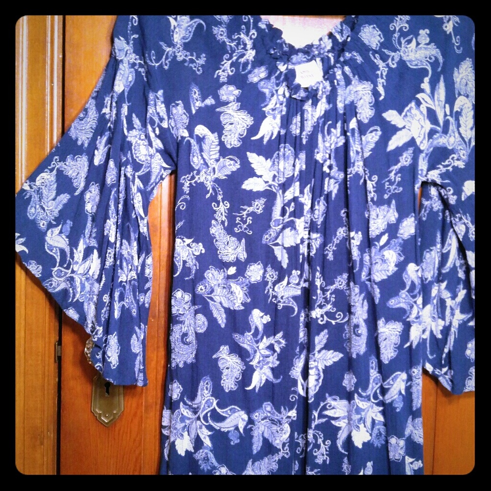 Woman's dress